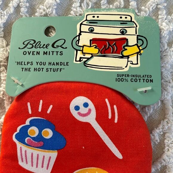 Blue Q Oven Mitt Cook Bake Smells Like Happy - Picture 5 of 8